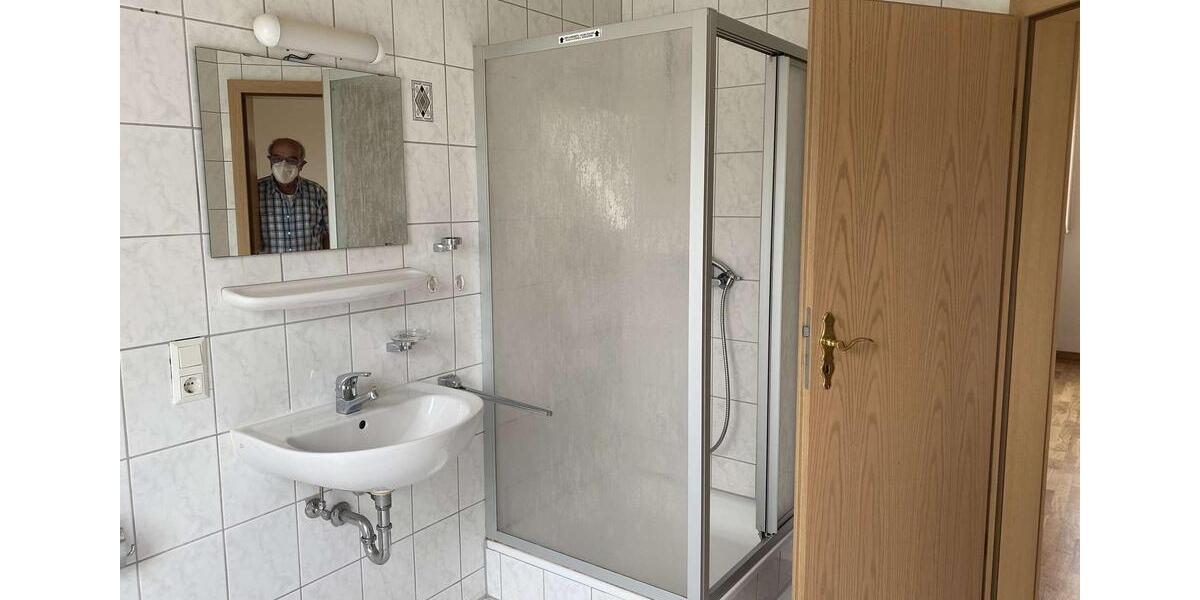 Etagenwohnung Nonnweiler - 1 Zimmer, 37 m&sup2;, 250&euro; | Angebot:25320945