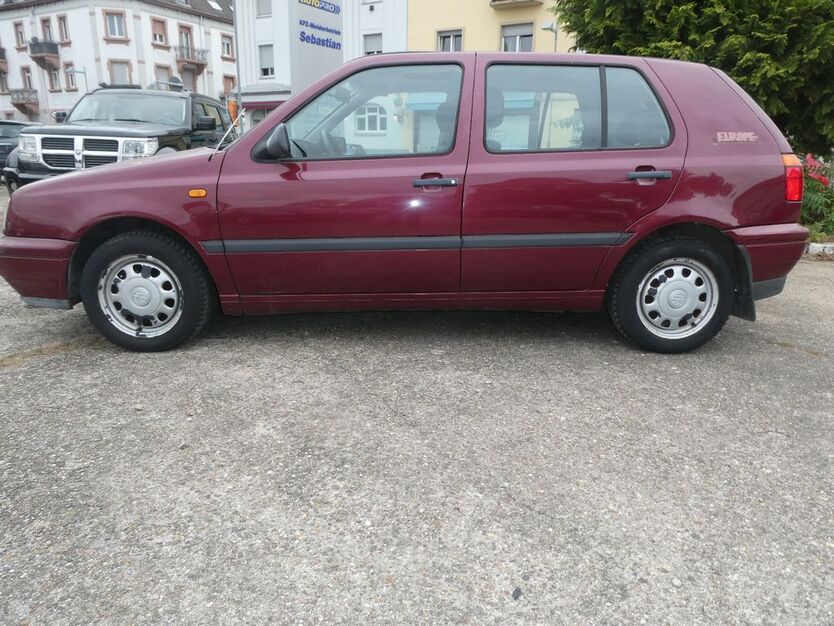VW Golf 105.152 km 1.600 € Mannheim 68305