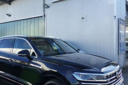 VW Touareg 240.000 km 28.990 &euro; Hockenheim 68766