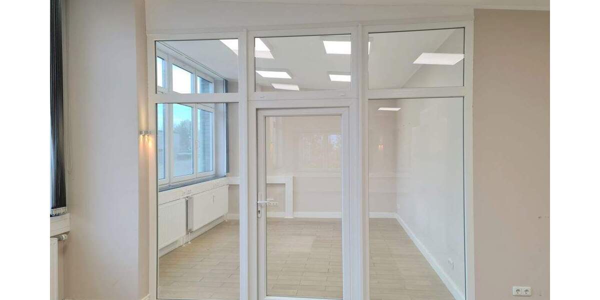 Gewerbeobjekt Seevetal Maschen - 2 Zimmer, 145 m&sup2;, 1.370&euro; | Angebot:25778989