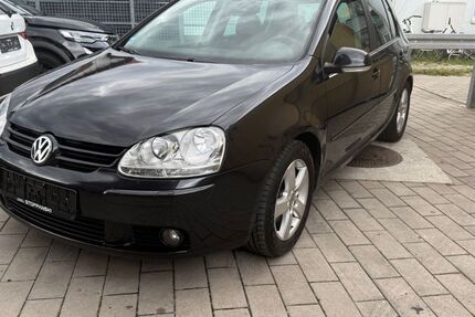 VW Golf 194.000 km 4.999 € Malsch 76316