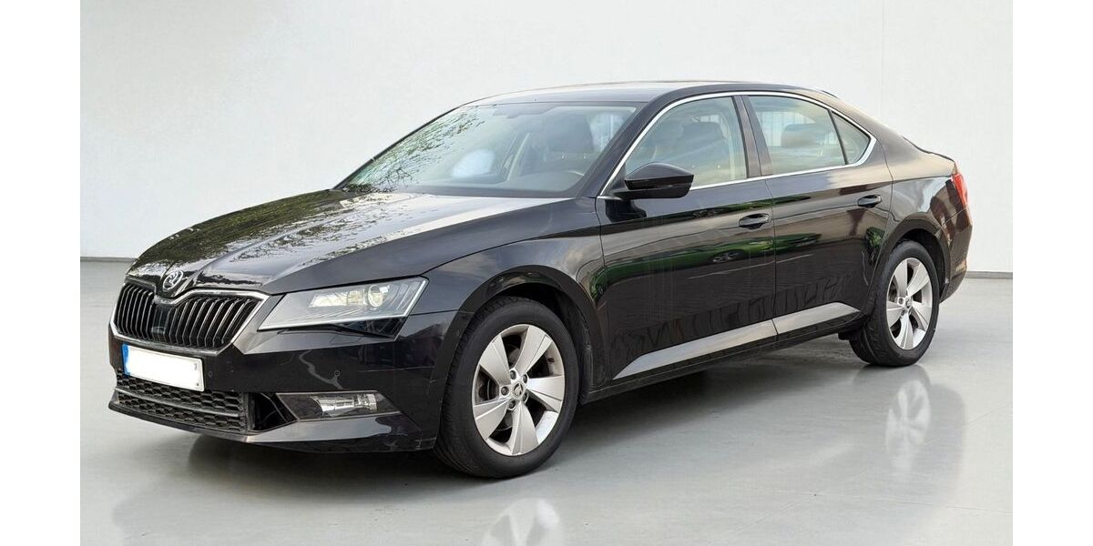 Skoda Superb 320.000 km 6.999 € Eppertshausen 64859