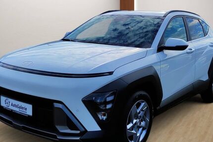 Hyundai KONA 7.800 km 22.990 € Bremerhaven 27568