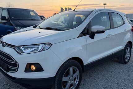 Ford EcoSport 90.000 km 5.980 &euro; München 81829