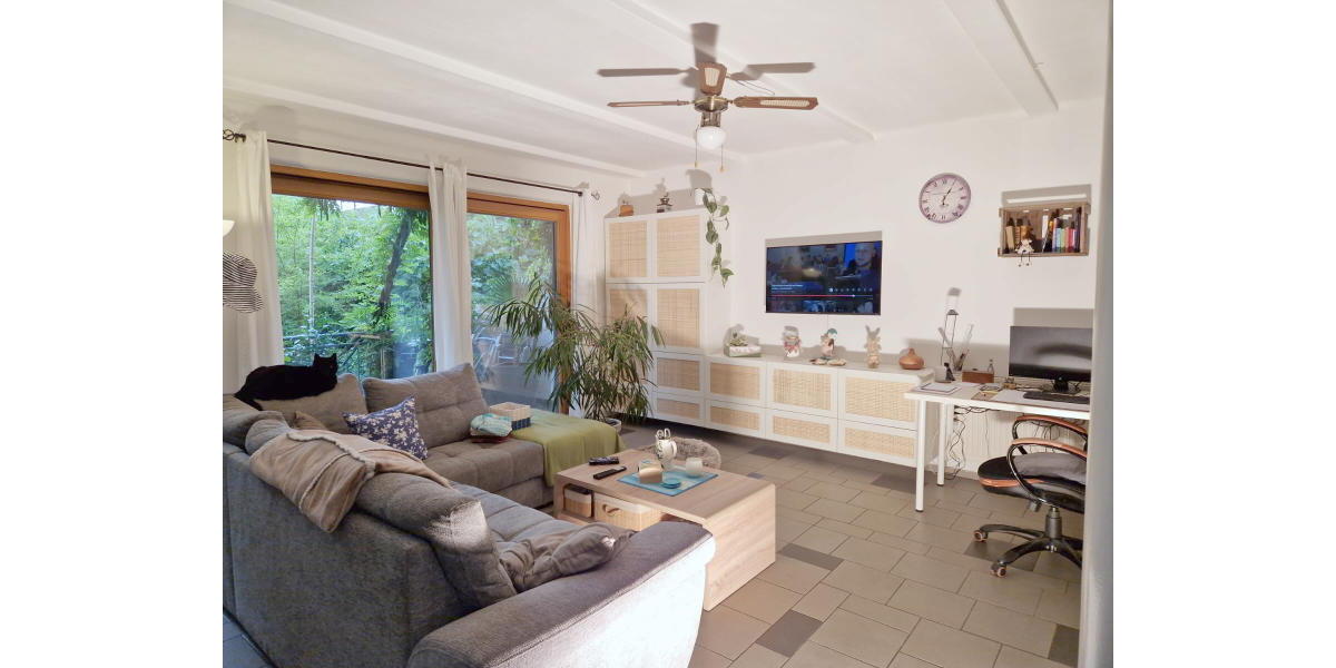 ObjNr:19749 - Äusserst gepflegtes 2-Fam. Haus mit Garten und PkW-Stellplätzen in ruhiger Lage in Einhausen 6 zimmer