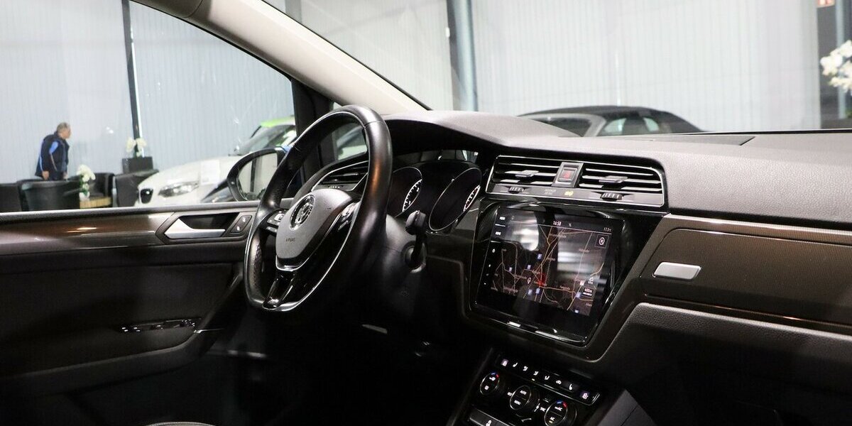 VW Touran 1.6 TDI DSG JOIN FAMILY LED,ACC+LANE+SIDE 83.000 km 18.444 &euro; Hamm 59077