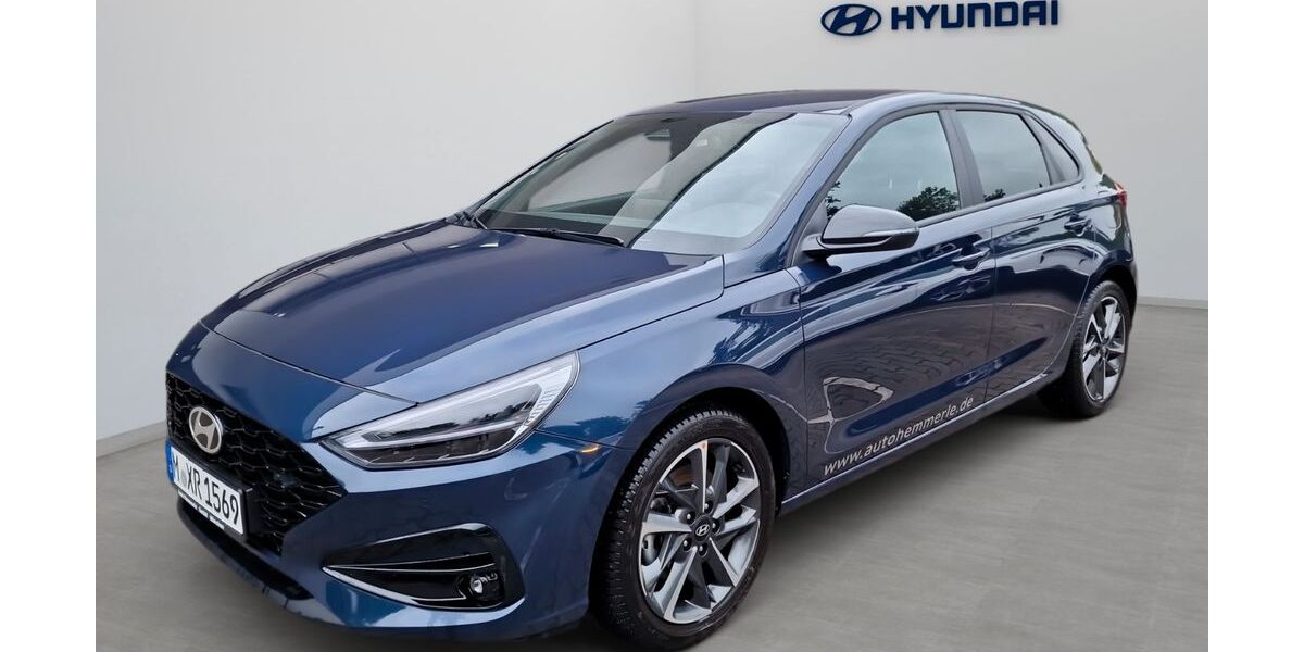 Hyundai i30 8.500 km 21.980 &euro; München 81825