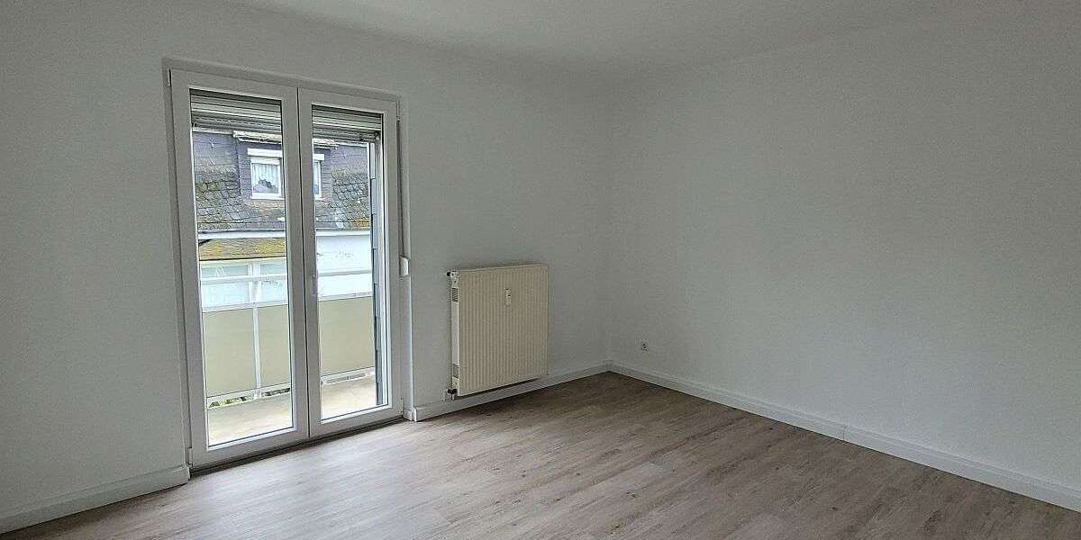 Etagenwohnung Idar-Oberstein Oberstein - 4 Zimmer, 75 m&sup2;, 540&euro; | Angebot:26795833