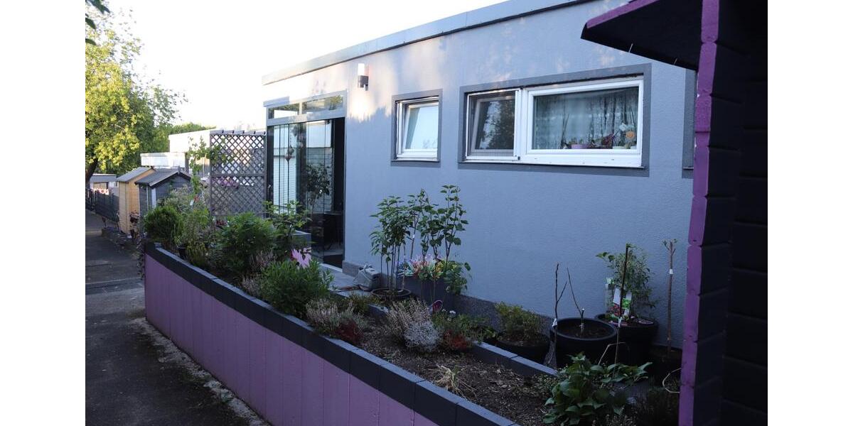 Reihenhaus Remscheid Lüttringhausen - 6 Zimmer, 220 m&sup2;, 449.000&euro; | Angebot:24638600