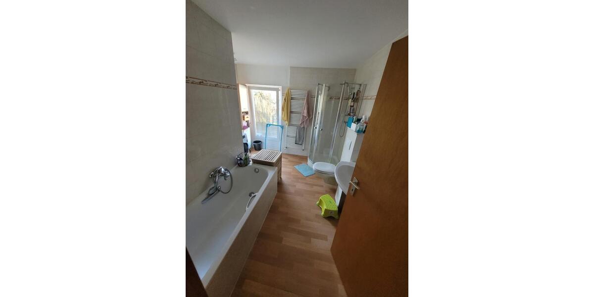Etagenwohnung Steffenberg - 2.5 Zimmer, 70 m&sup2;, 550&euro; | Angebot:25993300