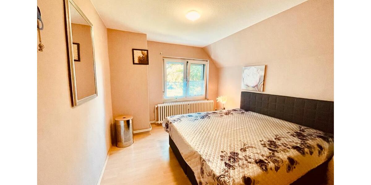 Einfamilienhaus Rinteln - 12 Zimmer, 300 m&sup2;, 275.000&euro; | Angebot:26875548