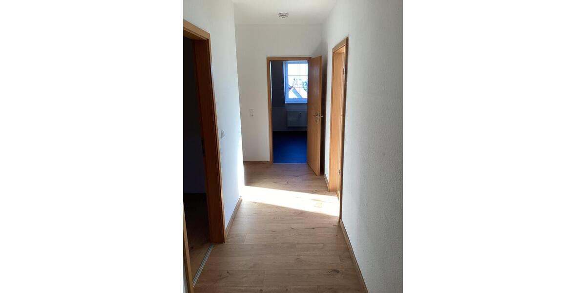 Dachgeschoßwohnung Raguhn-Jeßnitz Jeßnitz - 2 Zimmer, 69 m&sup2;, 590&euro; | Angebot:27539567