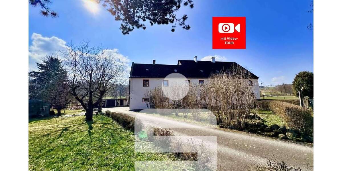 Einfamilienhaus Marktredwitz - 9 Zimmer, 290 m&sup2;, 210.000&euro; | Angebot:26188543