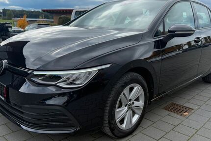 VW Golf 86.836 km 18.590 € Pirk 92712