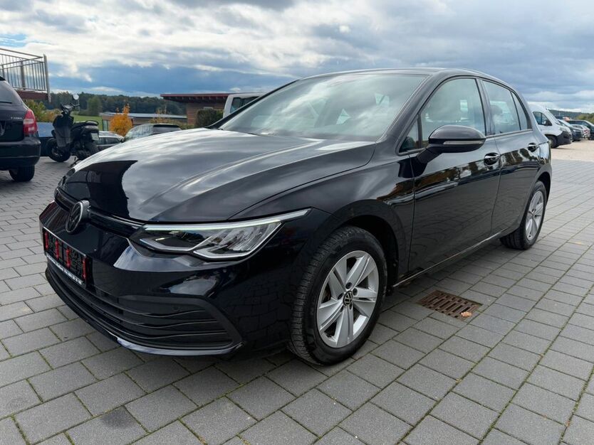 VW Golf 86.836 km 18.590 € Pirk 92712