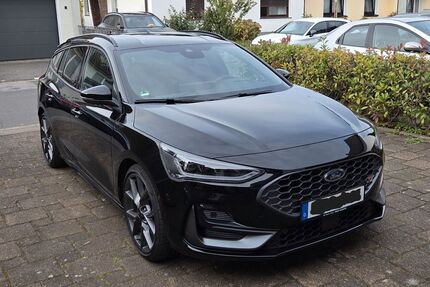 Ford Focus 11.210 km 33.500 &euro; Leverkusen 51375
