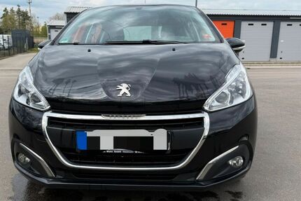 Peugeot 208 67.000 km 7.499 &euro; Kaiserslautern 67661