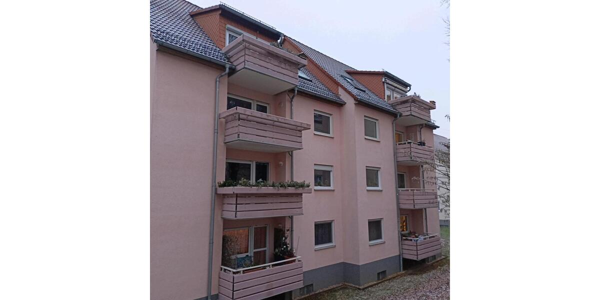 Etagenwohnung Zwickau Auerbach - 4 Zimmer, 98 m&sup2;, 110.000&euro; | Angebot:24486561