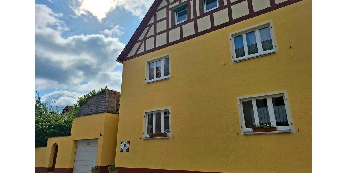 Mehrfamilienhaus, Wohnhaus Bad Windsheim - 14 Zimmer, 287 m&sup2;, 450.000&euro; | Angebot:26706121