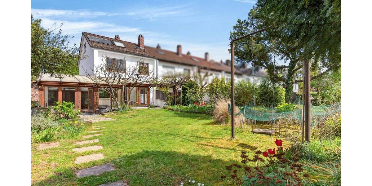 Reihenendhaus Karlsruhe Grünwinkel - 8 Zimmer, 152 m&sup2;, 849.000&euro; | Angebot:26359696
