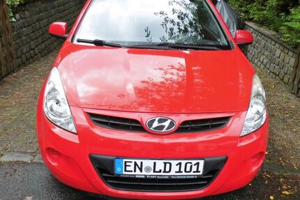 Hyundai i20 119.000 km 1.850 &euro; Hattingen 45527