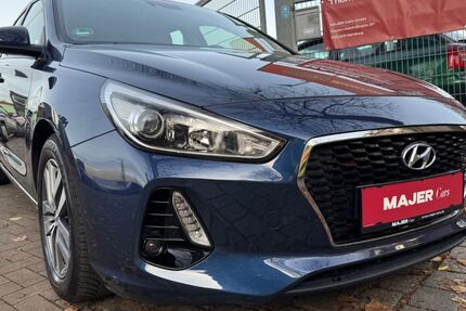 Hyundai i30 53.350 km 14.490 &euro; Hamburg 22043