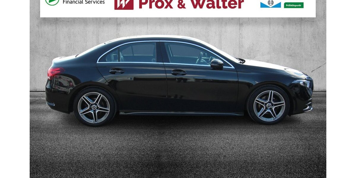Mercedes-Benz A 180 Limousine AMG Line NAVI+LED+ALU18+TEMPOMAT 49.369 km 22.500 &euro; Hagenow 19230