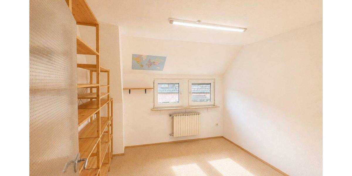 Doppelhaushälfte Gunzenhausen - 6 Zimmer, 115 m&sup2;, 325.000&euro; | Angebot:26804480