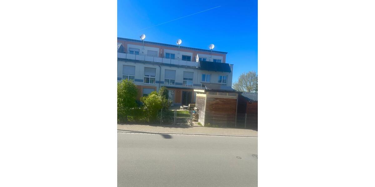 Reihenhaus Adelsdorf - 5 Zimmer, 137 m&sup2;, 690.000&euro; | Angebot:26413231