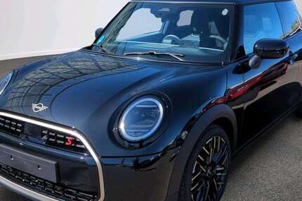 Mini Cooper S 2.641 km 33.752 &euro; München 80788