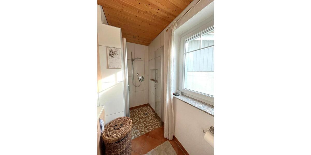 Einfamilienhaus Achstetten - 4.5 Zimmer, 100 m&sup2;, 1.350&euro; | Angebot:26146373