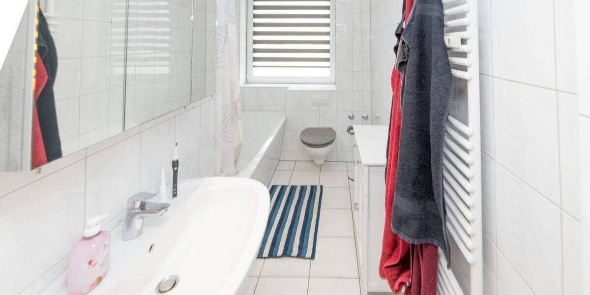 Etagenwohnung Horneburg - 3 Zimmer, 73 m&sup2;, 895&euro; | Angebot:26686543