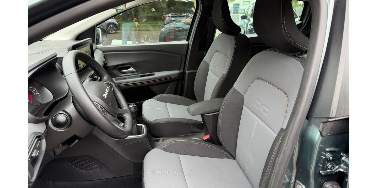 Dacia Sandero 14.645 km 18.490 &euro; Lilienthal 28865