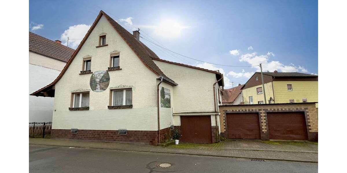 Haus zum Kaufen in Weselberg 126.000 € 163 m² 6 zimmer