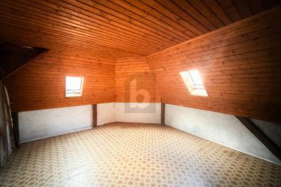 11% RENDITE, 2X EINHEITEN- DACHGESCHOSS AUSGEBAUT - Mehrfamilienhaus, Wohnhaus Schönwald | Angebot:26391724