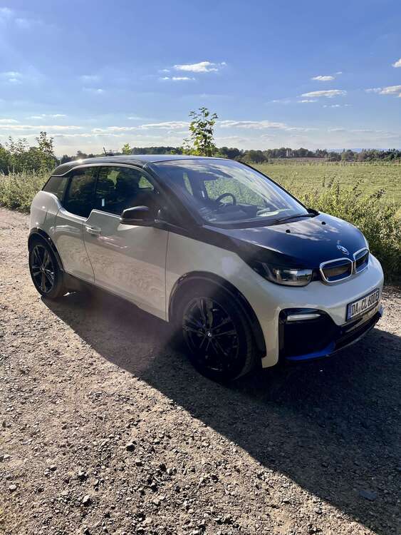 i3