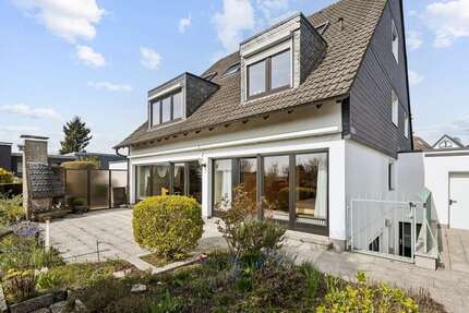 Wohnung Ratingen Homberg - 4 Zimmer, 126 m&sup2;, 1.450&euro; | Angebot:26325733