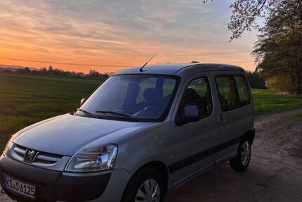 Peugeot Partner 150.000 km 1.650 &euro; Kassel 34123