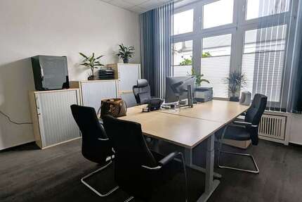 Gewerbeobjekt Krefeld Bockum - 761&euro; | Angebot:27107662