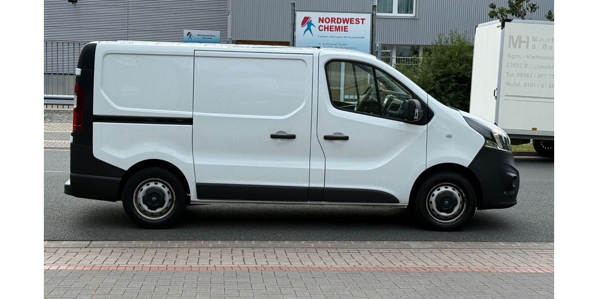 Opel Vivaro 77.500 km 12.800 € Hannover 30179