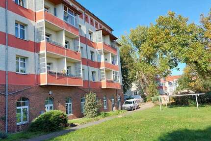 Wohnung zum Mieten in Dresden 436 € 54.34 m²