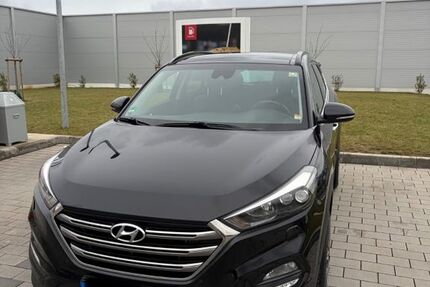 Hyundai TUCSON 158.200 km 12.000 &euro; Mücke 35325