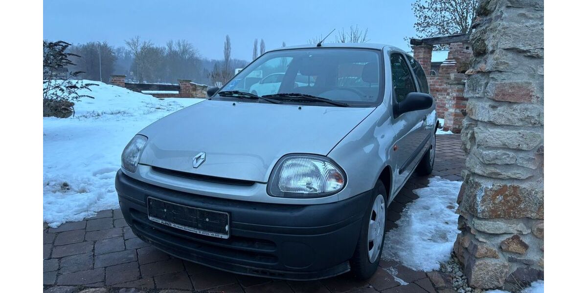 Renault Clio 45.571 km 1.480 &euro; Meuselwitz OT Wintersdorf 04610