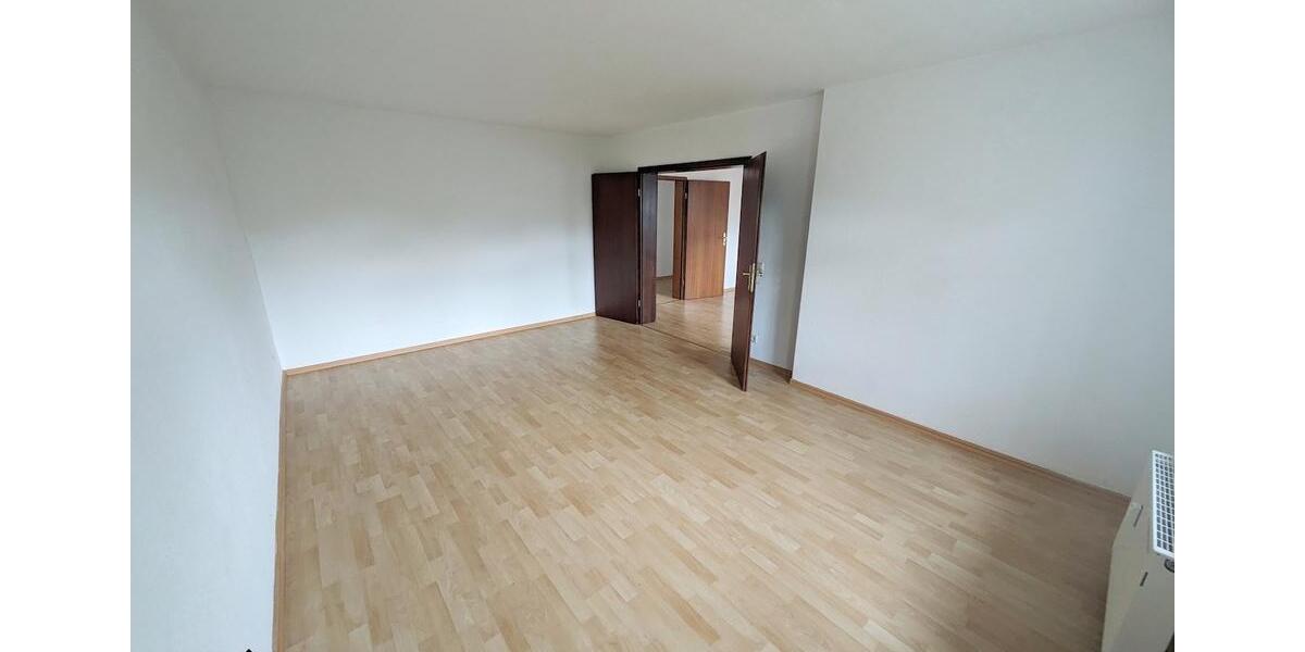 Dachgeschoßwohnung Chemnitz Hilbersdorf - 3 Zimmer, 74 m&sup2;, 350&euro; | Angebot:26321590