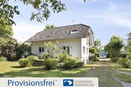 Zweifamilienhaus und Bungalow auf 2.412m² Traumgrundstück in Ratingen