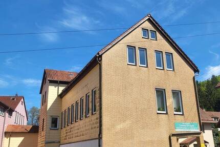 Gewerbeobjekt Suhl Schmiedefeld am Rennsteig - 220.000&euro; | Angebot:25696905