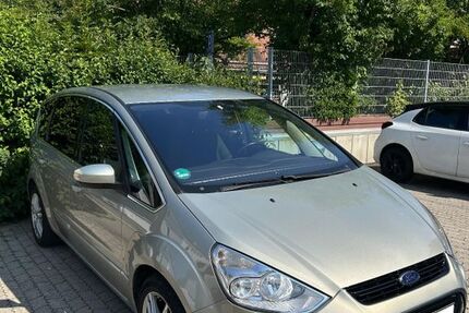Ford S-Max 163.000 km 7.499 € Karlsfeld 85757