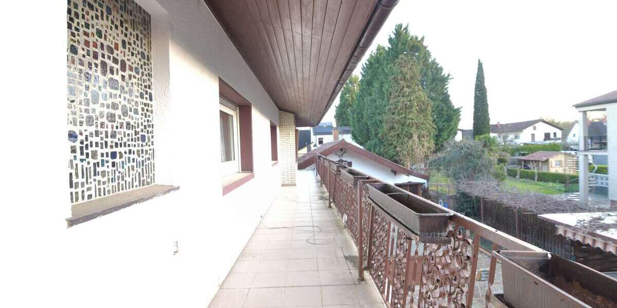 Idyllisches DHH mit Sanierungspotential in ruhiger & zentraler Lage Zusätzliches Hinterhaus inkl. - Doppelhaushälfte Ludwigshafen am Rhein Mundenheim | Angebot:25957079