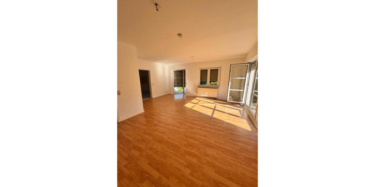Bungalow Nümbrecht - 4 Zimmer, 114 m&sup2;, 270.000&euro; | Angebot:27093823