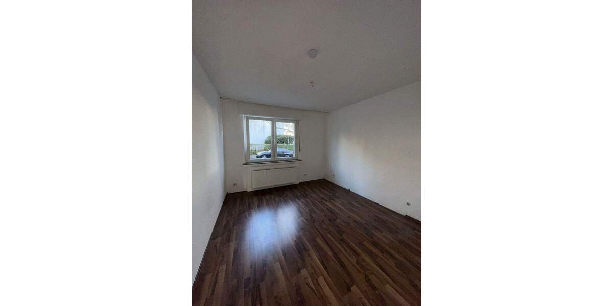 Etagenwohnung Mönchengladbach Stadtmitte - 4 Zimmer, 85 m&sup2;, 950&euro; | Angebot:24823597